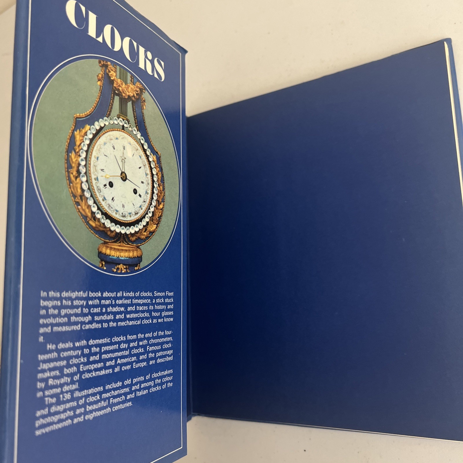 CLOCKS Simon Fleet 136 illustrations 96 pages BEAUTIFUL OLD CLOCKS color & b/w