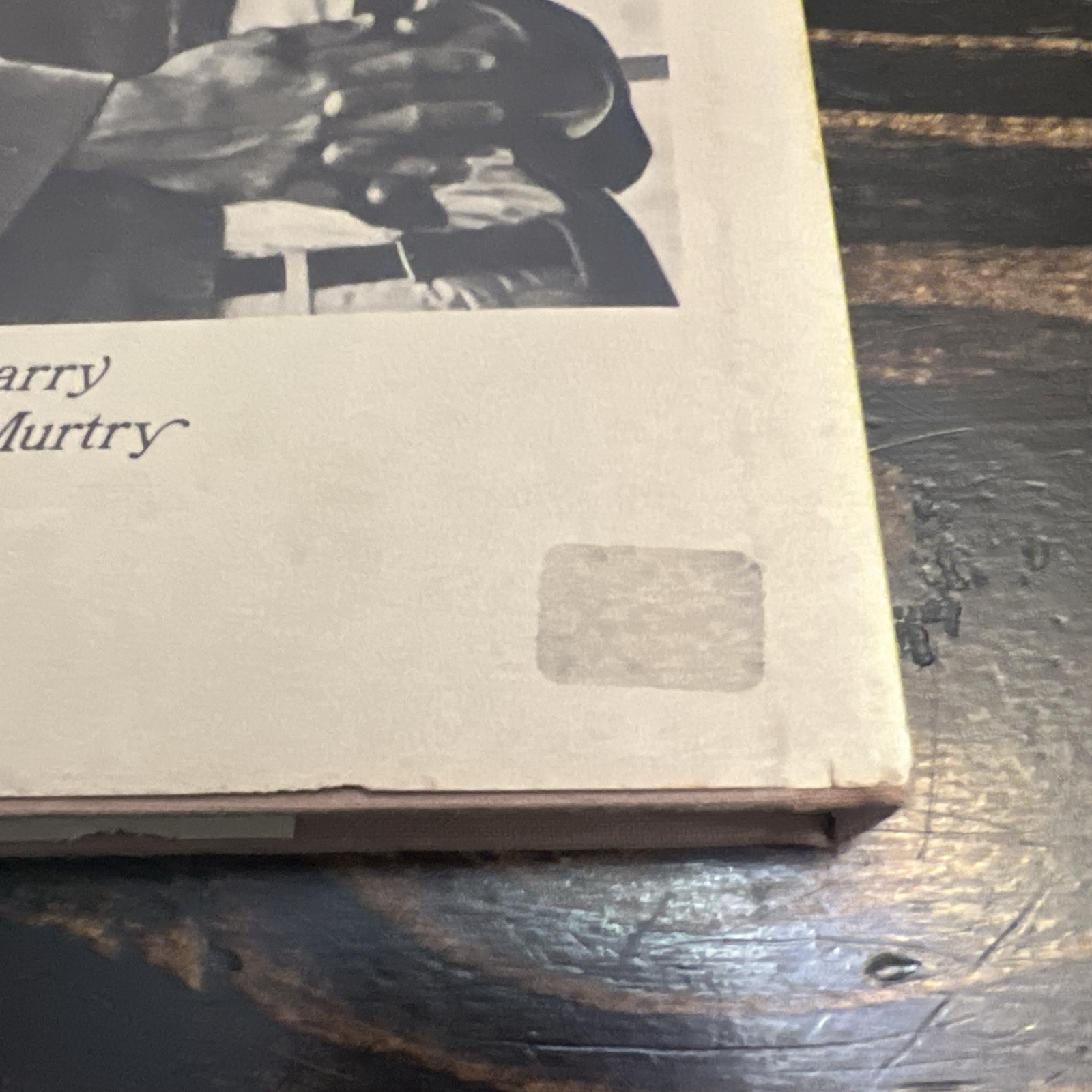 Larry McMurtry / In a Narrow Grave Essays on Texas 1968