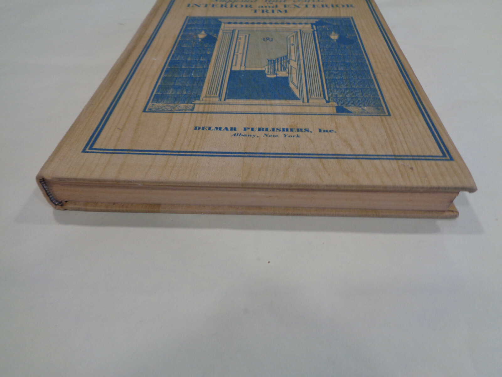 Suggested Unit Course in Interior and Exterior Trim 1946 Carpentry Woodworking