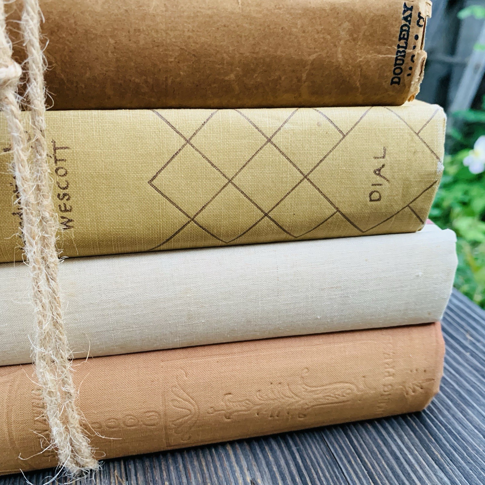 6 Vintage Books Stack Bundle Rustic Decor Brown Beige (IX)