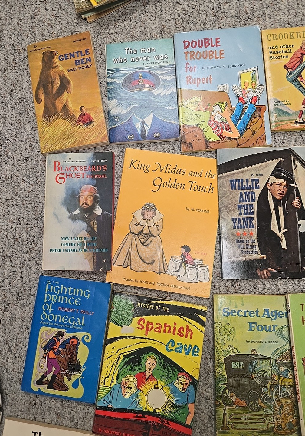 Lot of 20 Vintage Mixed Authors Fiction Adventure Paperback Children’s Books