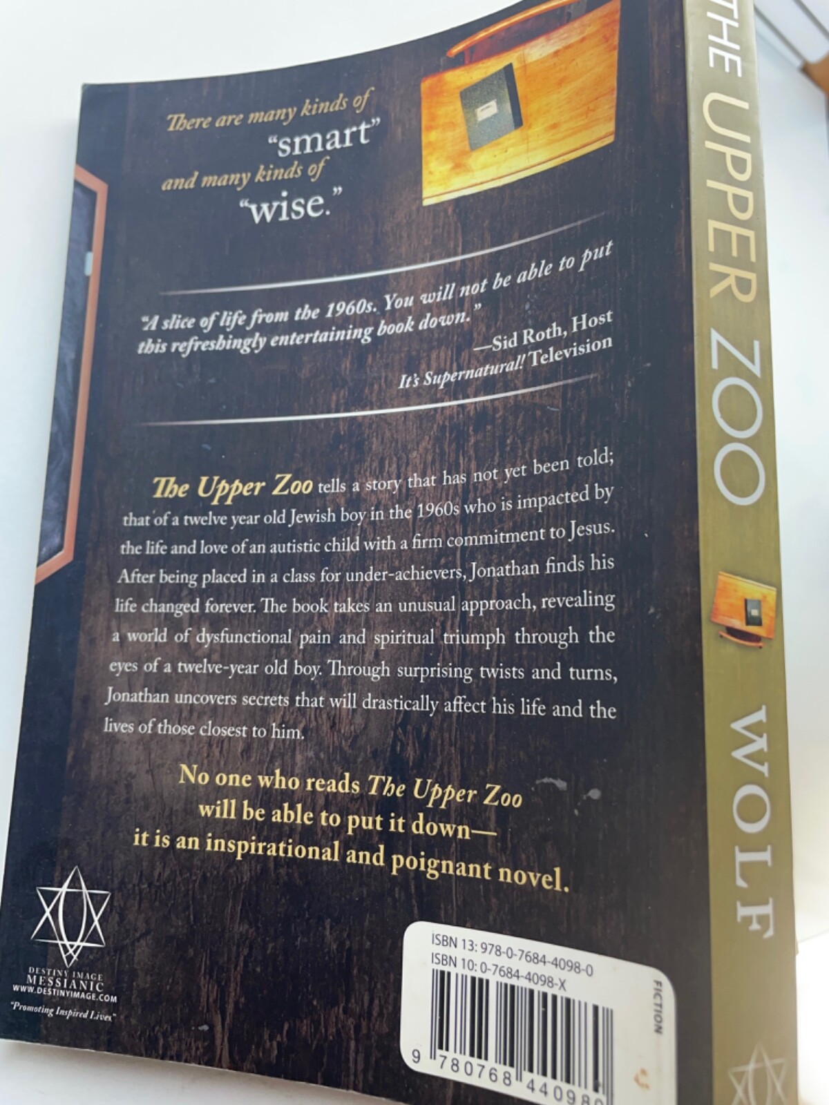 The Upper Zoo – A Novel – Michael Robert Wolf – SIGNED 1st print