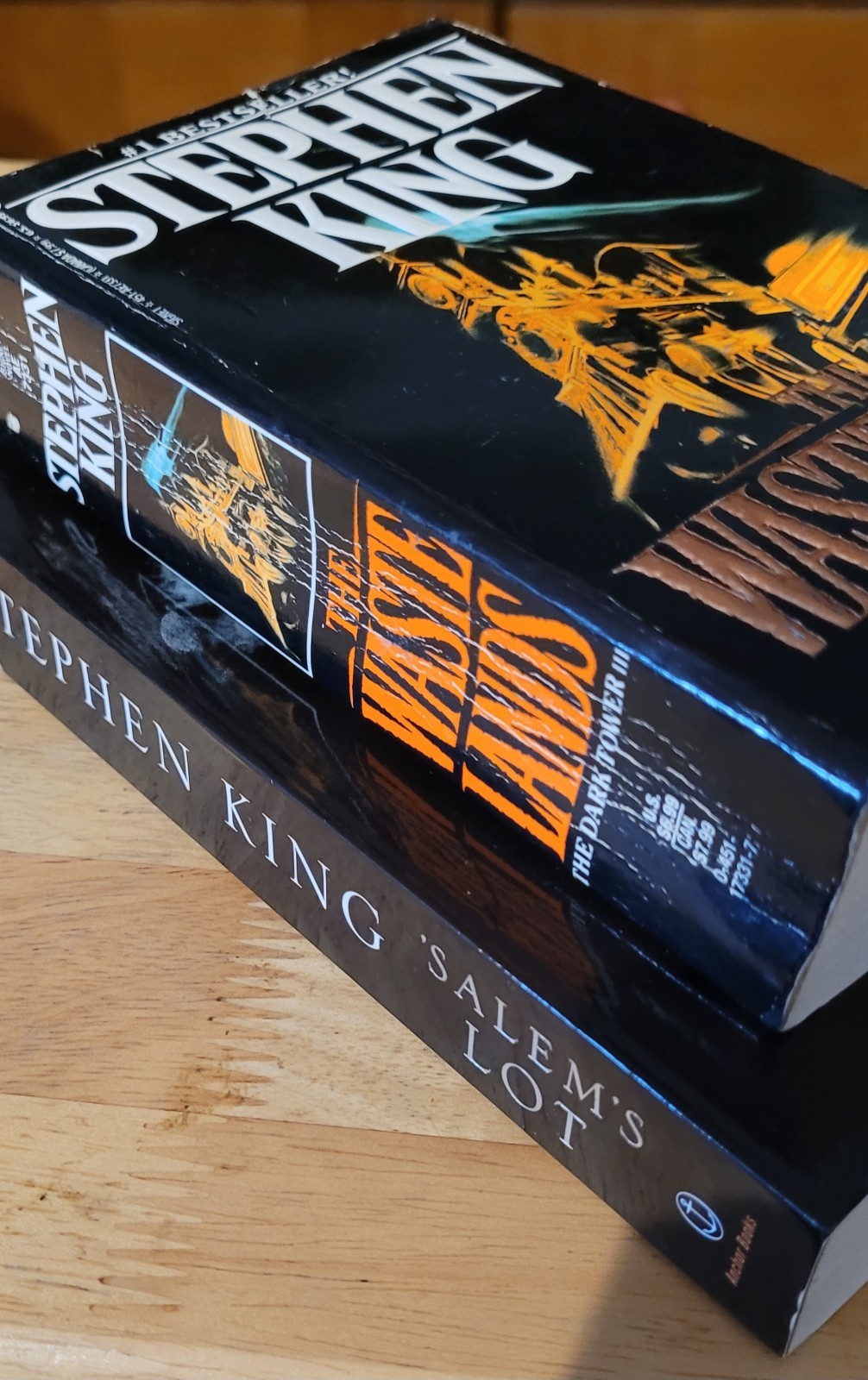 Lot of 2 Stephen King PBs: The Wasteland, Salem’s Lot