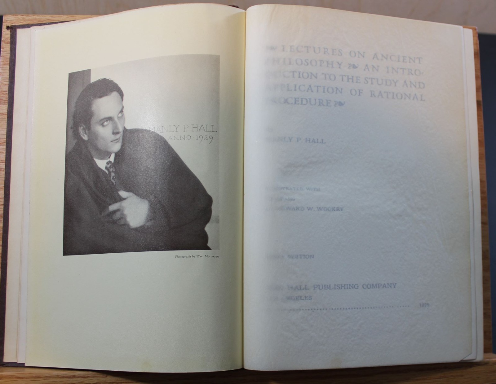 Manly P Hall / LECTURES ON ANCIENT PHILOSOPHY AN INTRODUCTION TO THE STUDY 1st
