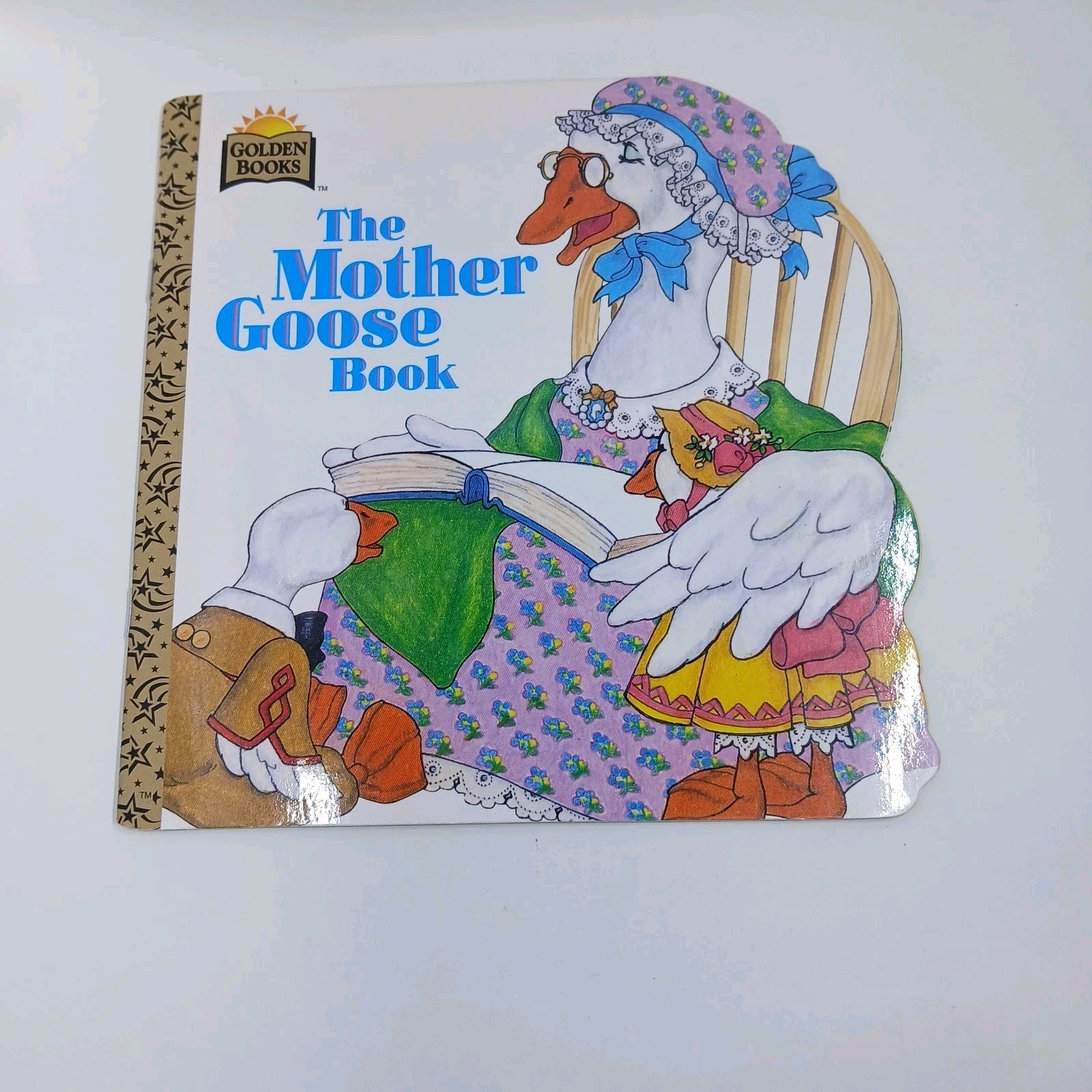 The Mother Goose Book A Golden Super Shape Children’s Paperback Book EUC