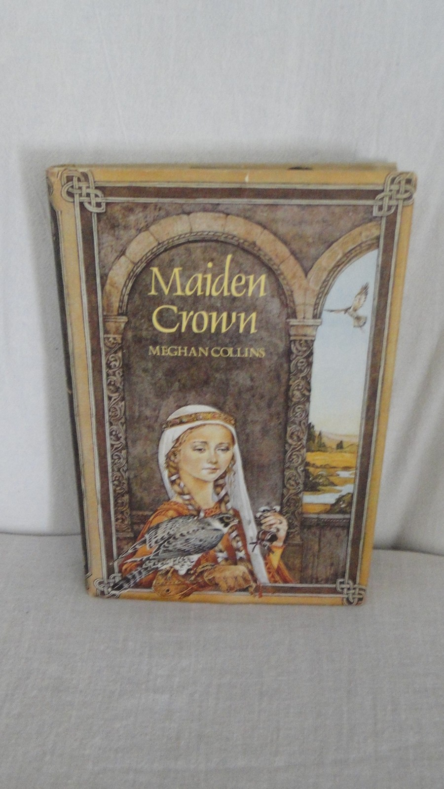 Maiden Crown by Meghan R. Collins HC DJ First Edition Like New 1979