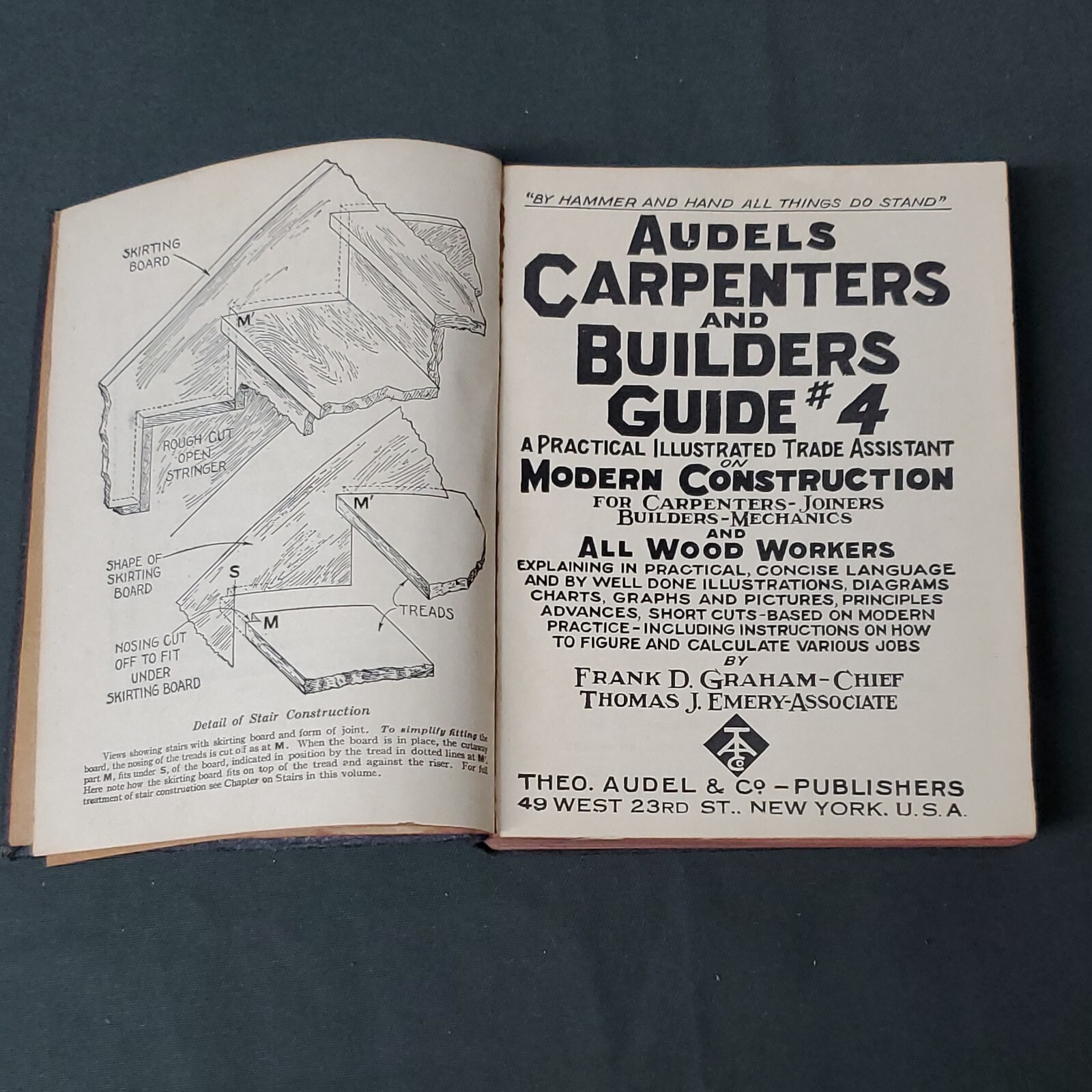Audels Carpenters & Builders Guide 4 Leather Cover Illustr ©?1939 Reprint 1943