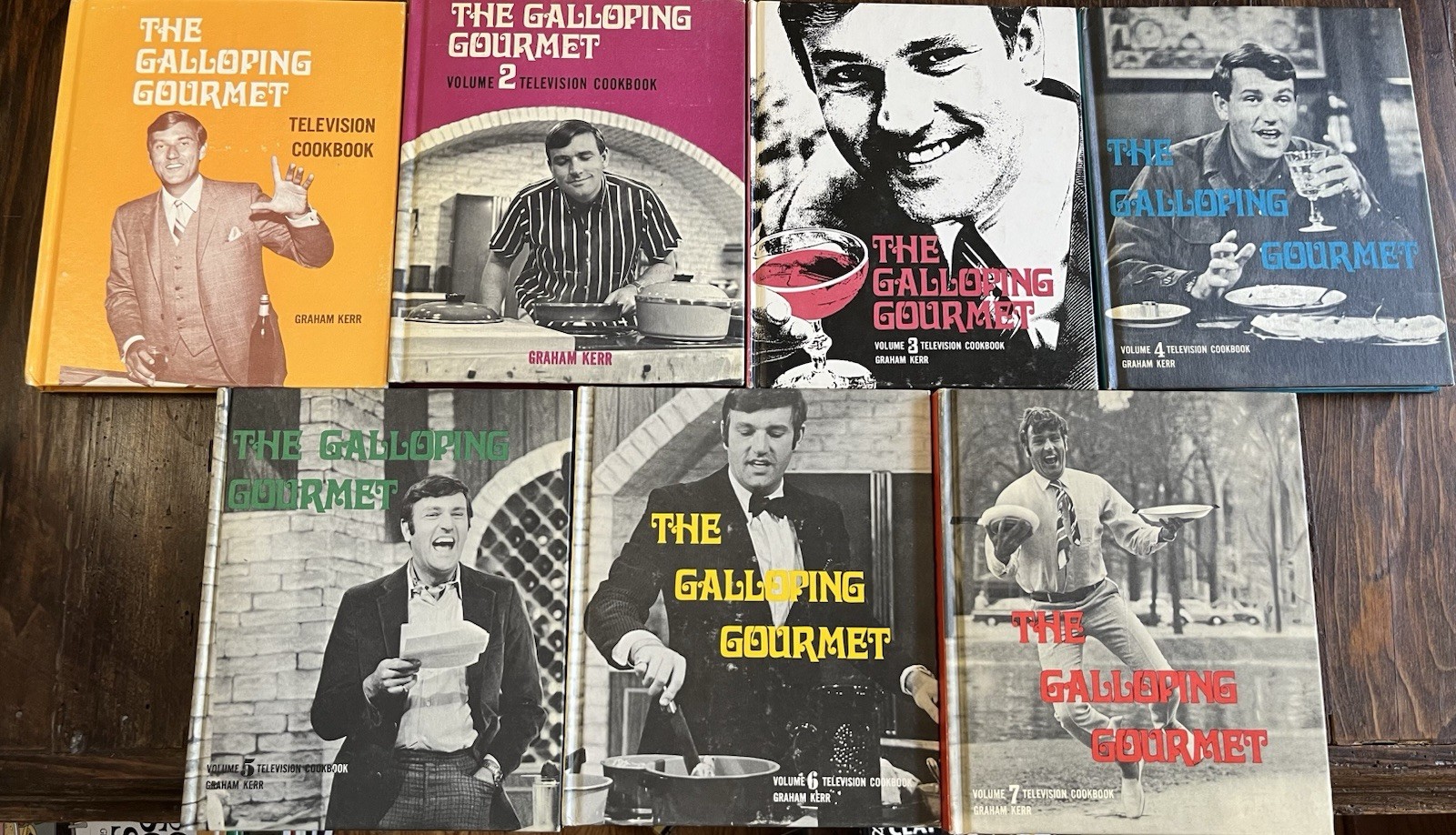 THE GALLOPING GOURMET TELEVISION SERIES COOKBOOKS Full 7-Volume Set Graham Kerr