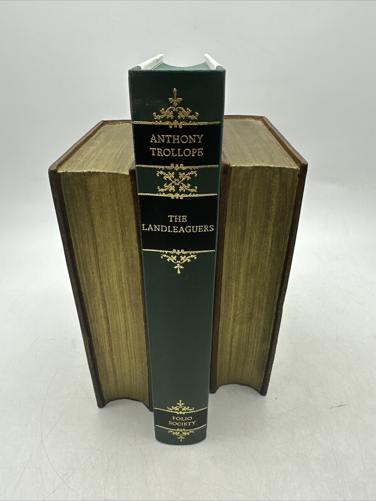 Anthony Trollope The LandLeaguers Folio Society Irish Political Novel 14-11