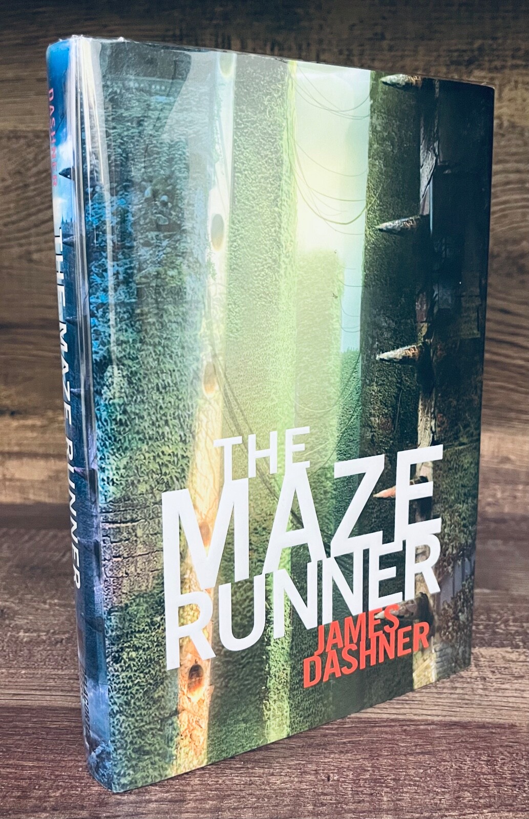 THE MAZE RUNNER by James Dashner TRU HB 1st Printing! UNREAD! Basis of Movie!