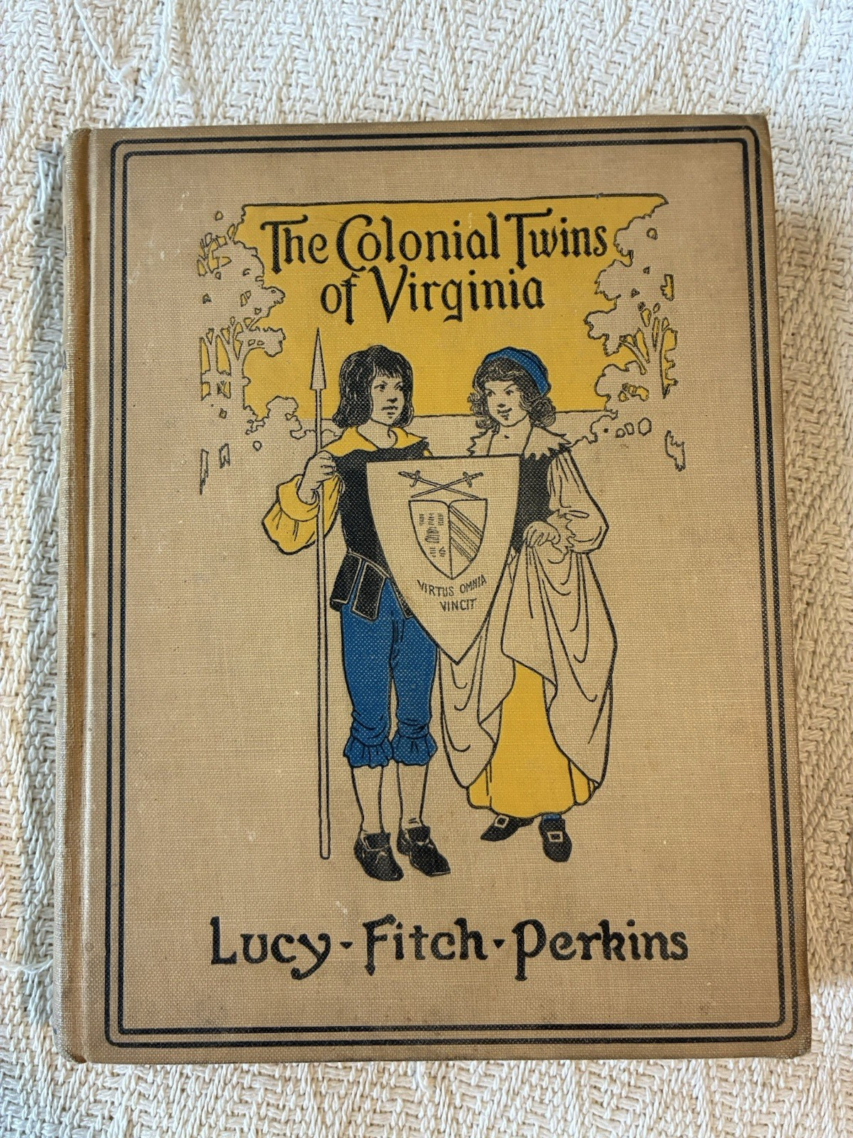 The Colonial Twins Of Virginia Lucy Fitch Perkins 1924 HC Illustrated