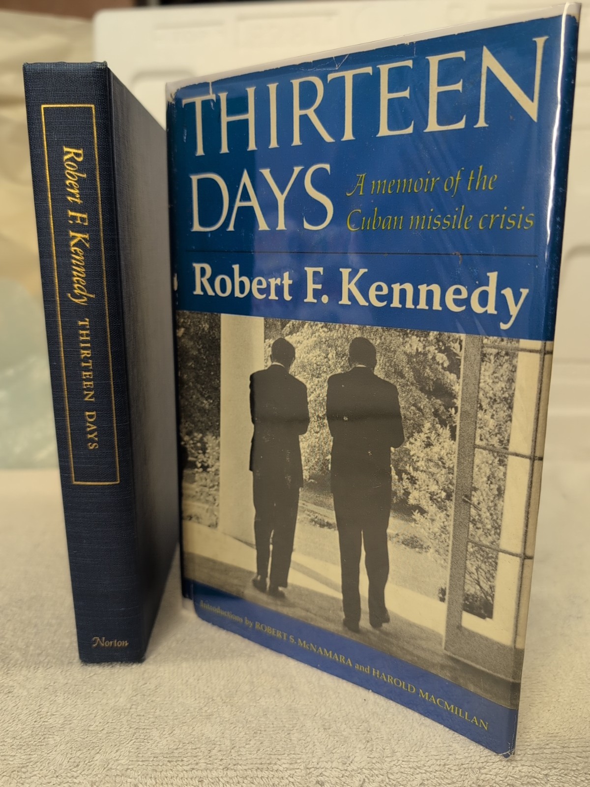 ?True 1st THIRTEEN DAYS Cuban Missile Crisis ROBERT KENNEDY + True 1st Jacket!!
