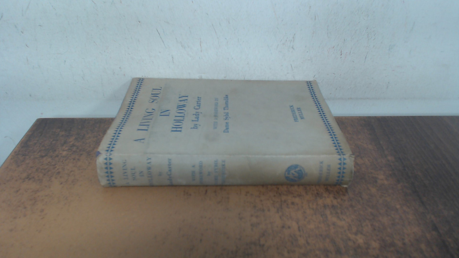 A living soul in Holloway, Lady Carter, Frederick Muller Ltd, 193