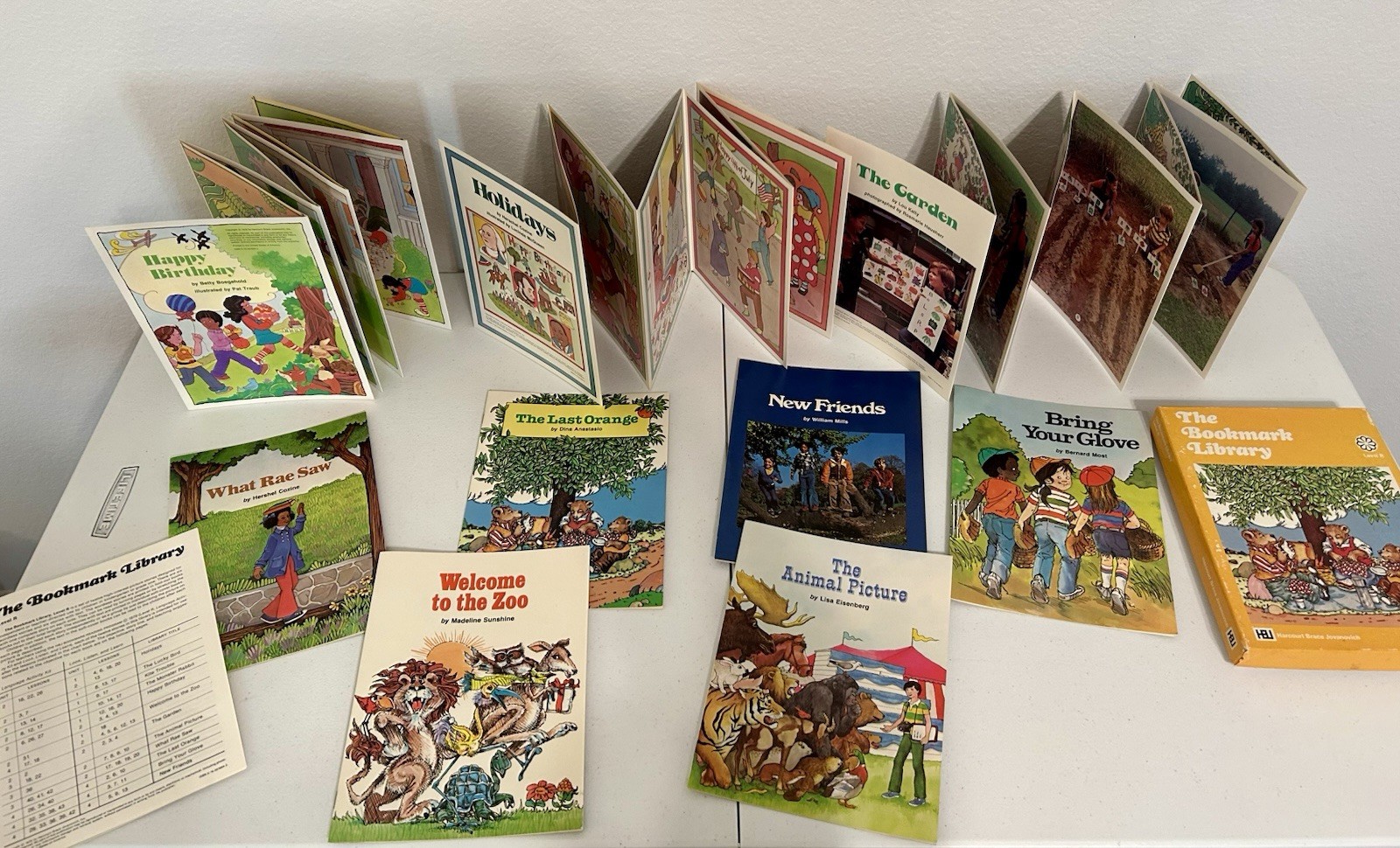 VTG Harcourt Readers GrK & 1 Set Of 12~6 Wordless 6 W/ Text Bookmark Library HBJ