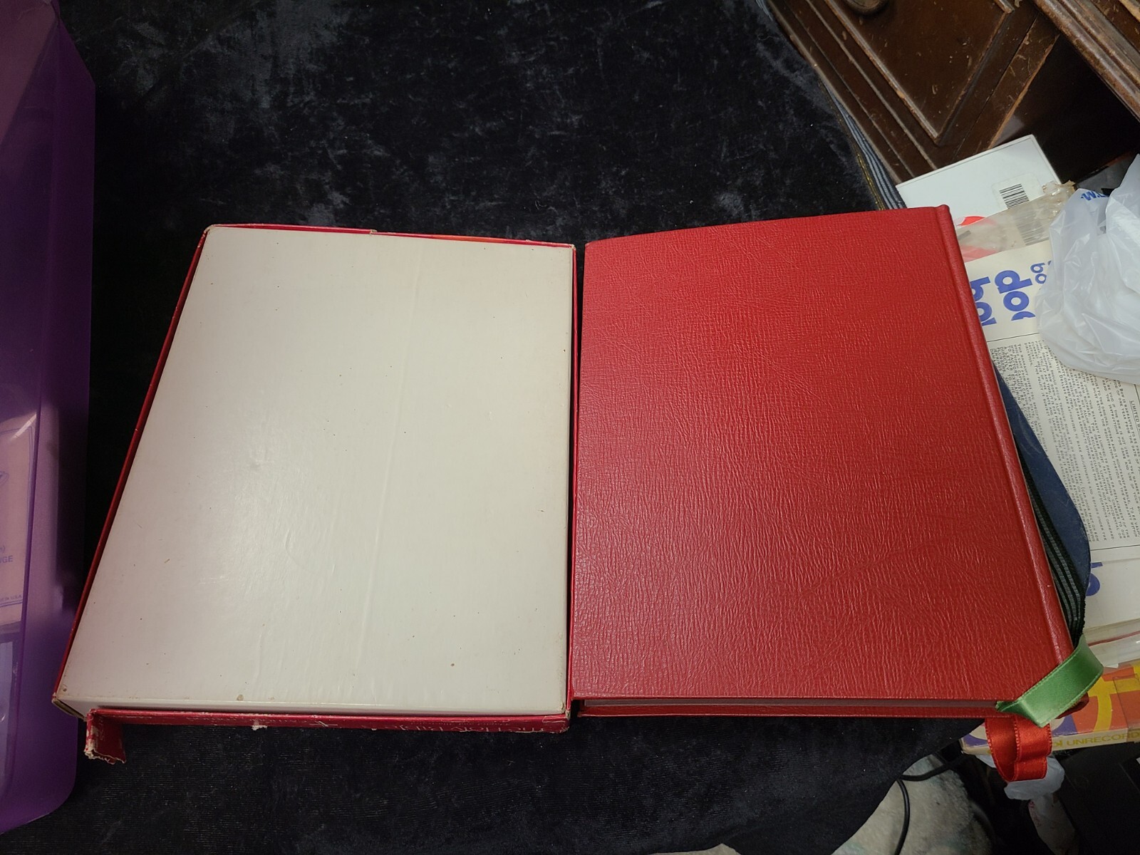 1960 Guild Press Illustrated Catholic Edition of The Holy Bible In Original Box