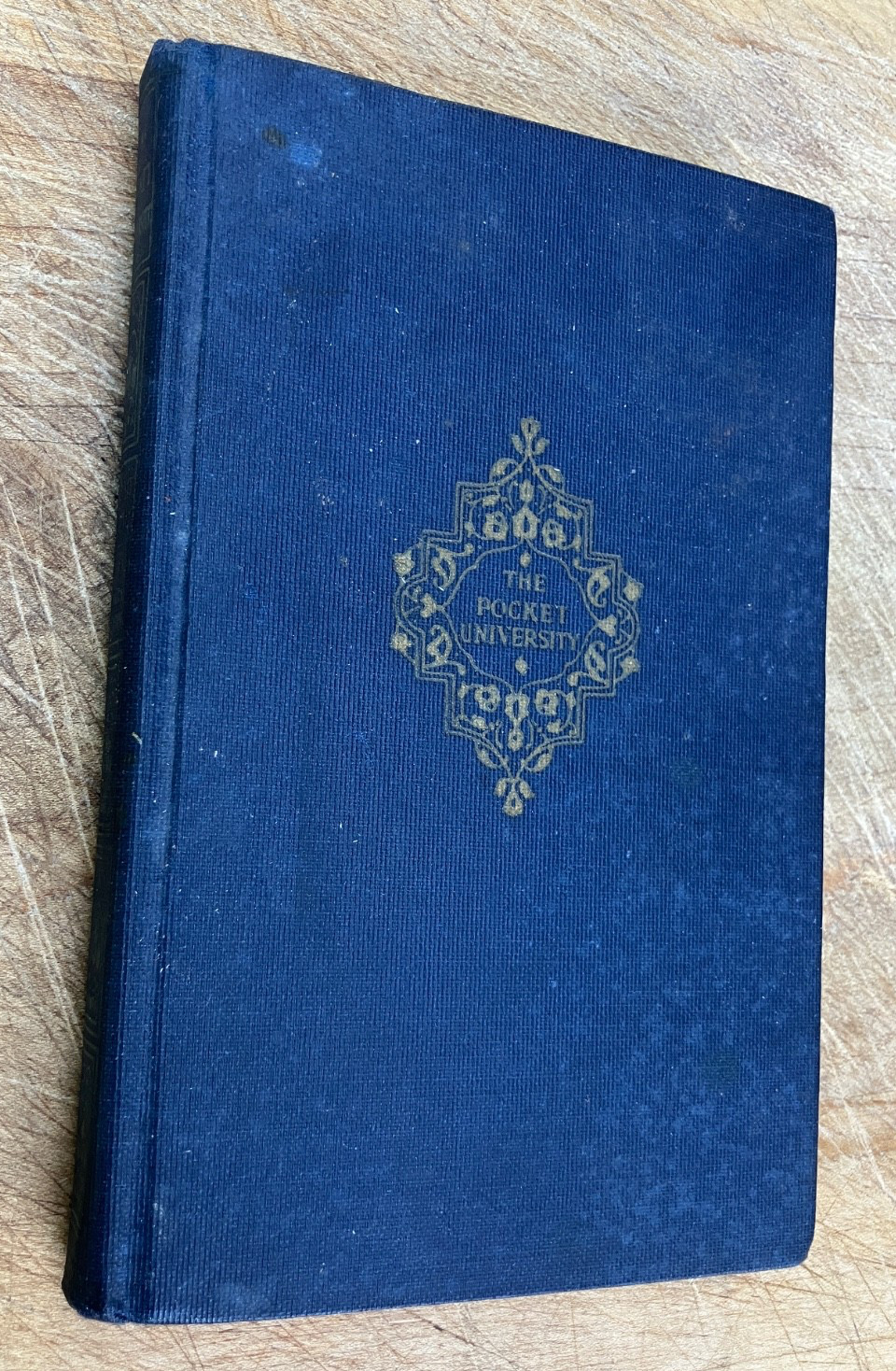 1925 The Guide to Reading Pocket University Vol. XXIII Hardcover Gilt Top