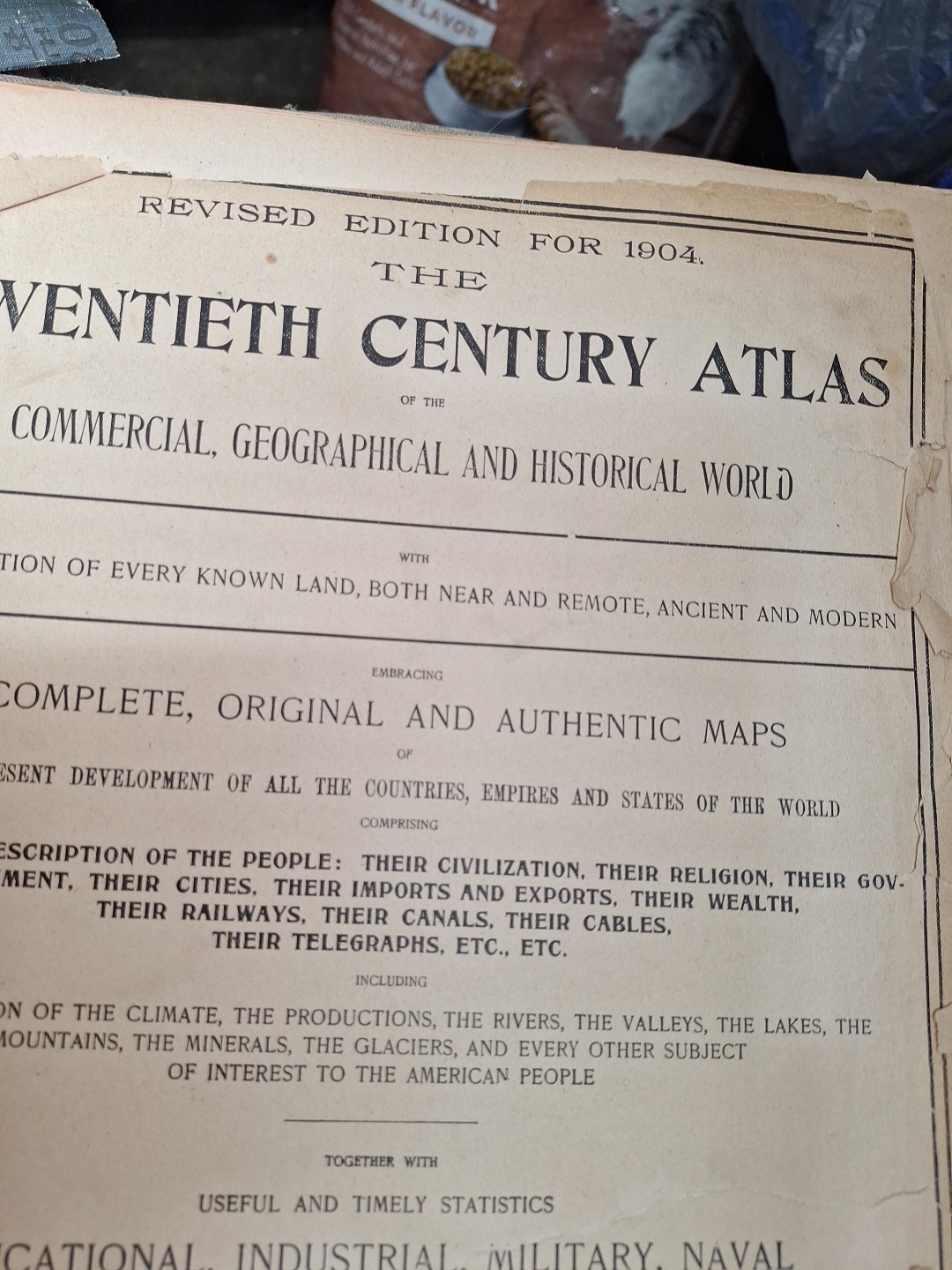 Vtg 1904 Twentieth Century Atlas & Illustrated World Hardback Book