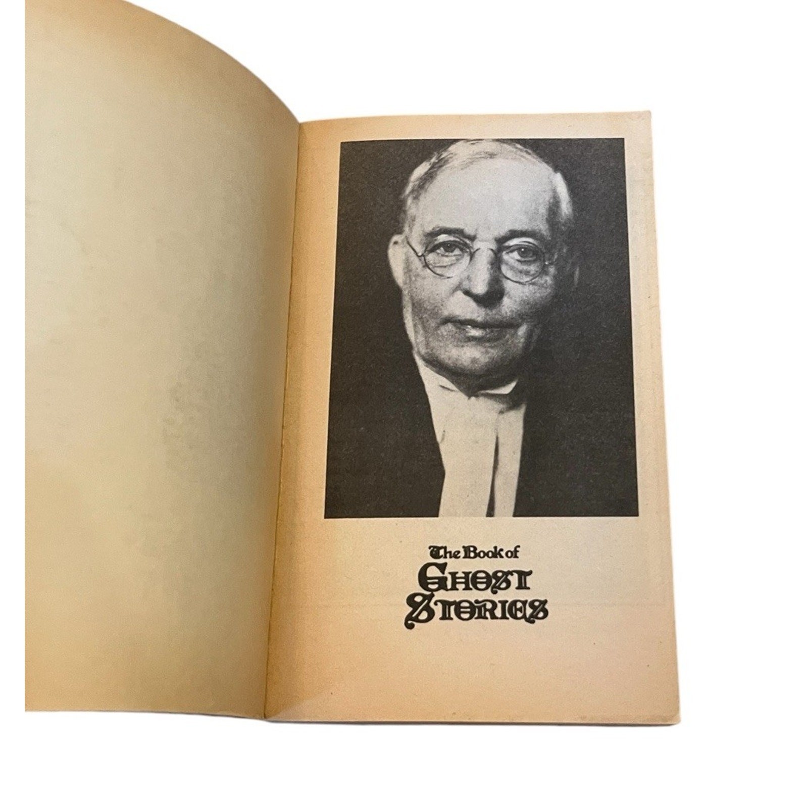 The Book of Ghost Stories Ed Peter Haining M R James 1985 PB Very Good VTG