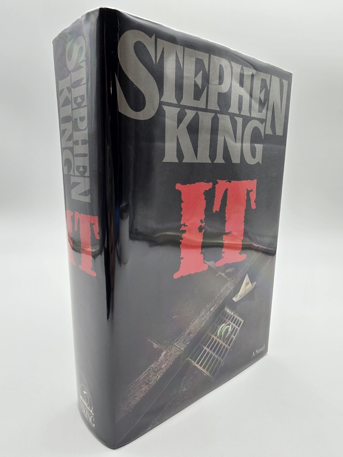 IT by Stephen King, 1st Edition, 3rd Printing, HC DJ