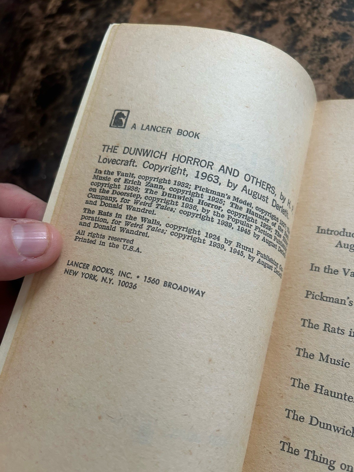 The Dunwich Horror H.P. Lovecraft PB w/original Ad Intact See Picture Great Cond