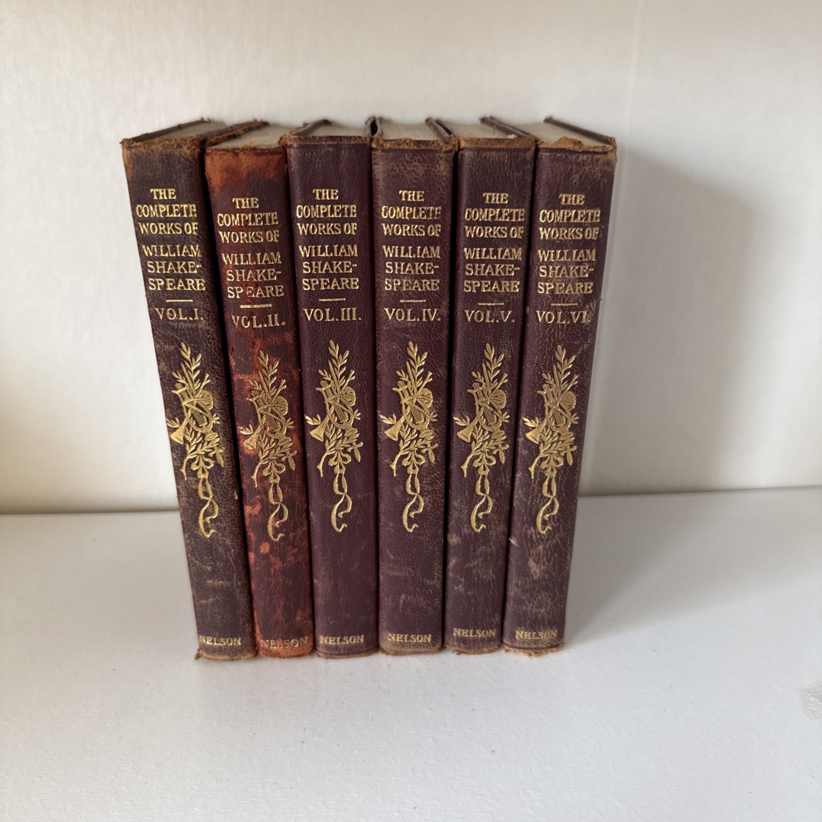 1920s Complete Dramatic Works of William Shakespeare Volumes 1-6 /Thomas Nelson
