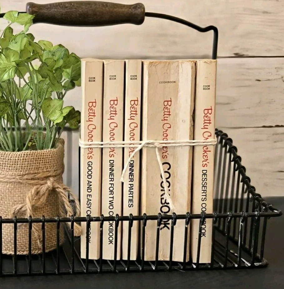 Vintage Betty Crocker Special Edition Cookbook Set Of 5 (1975) Kitchen Decor