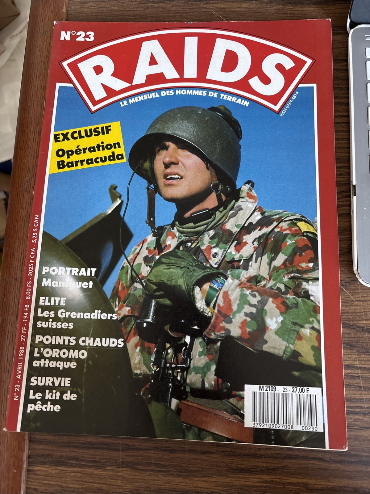 VTG 1988 Raids 23 French Military Magazine The Swiss Grenadiers / Switzerland