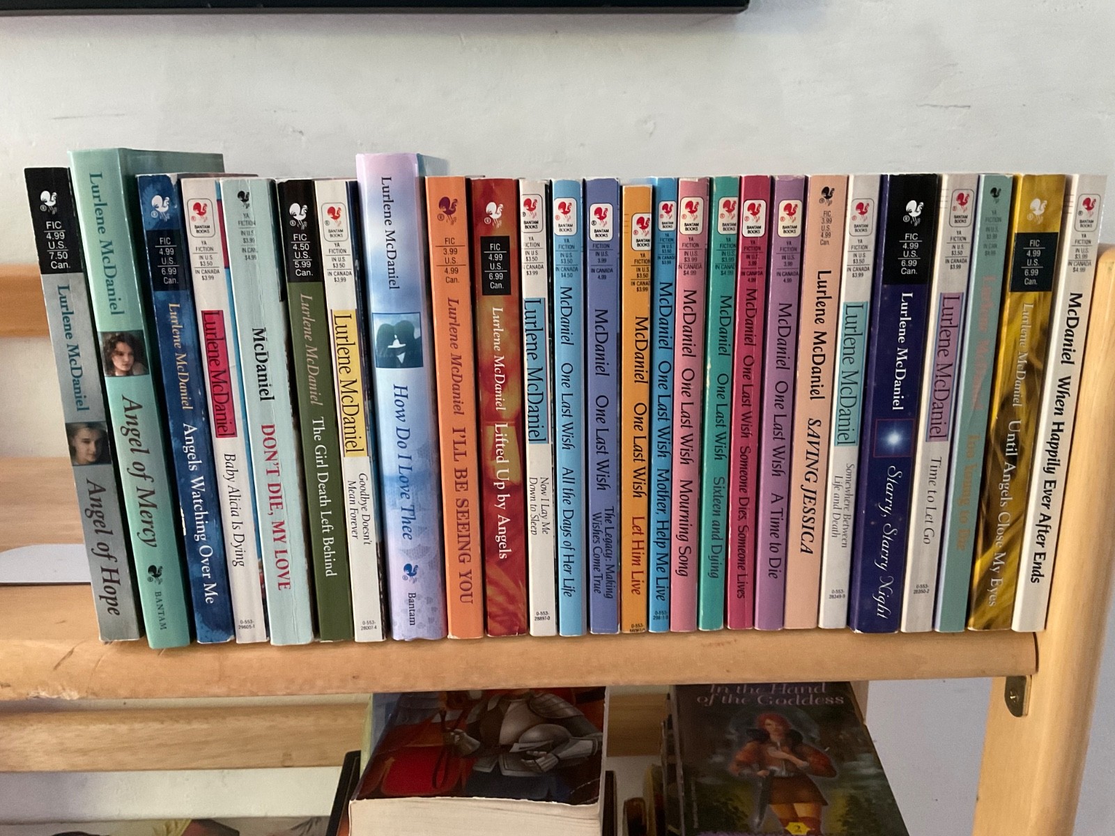 lot of 26 LURLENE McDANIEL 1990s Teen Romance Books FREE SHPG benefits library