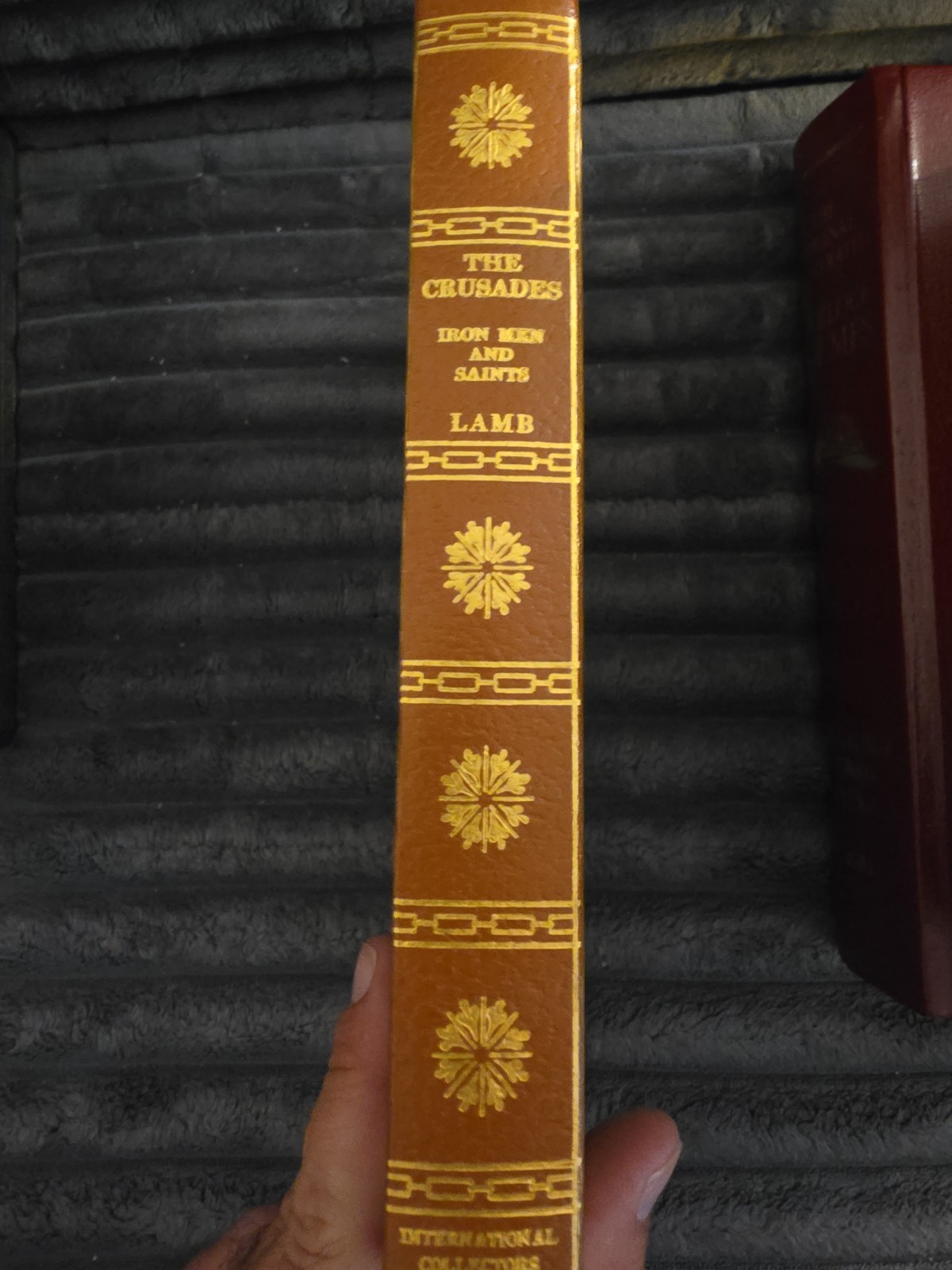 5 International Collectors Library Books PLUS Sherlock Holmes Vintage Book Lot