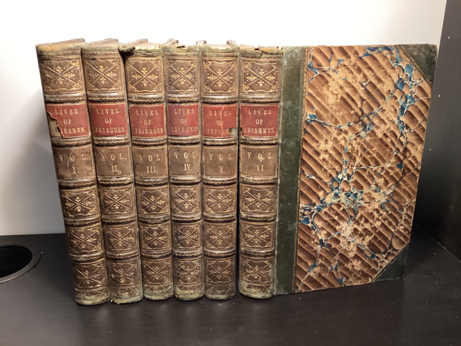 C. 1840s 6 Vols. A History Of Ireland In The Lives Of Irishmen – James Willis