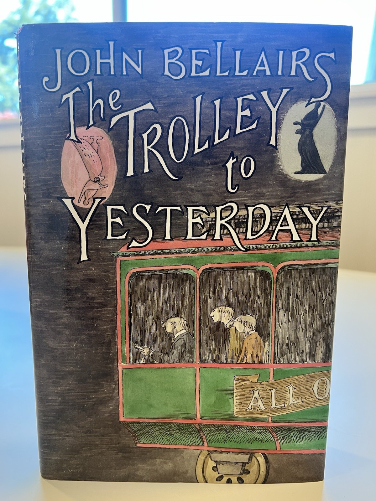 The Trolley to Yesterday John Bellairs Edward Gorey 1989 1st Edition HC DJ