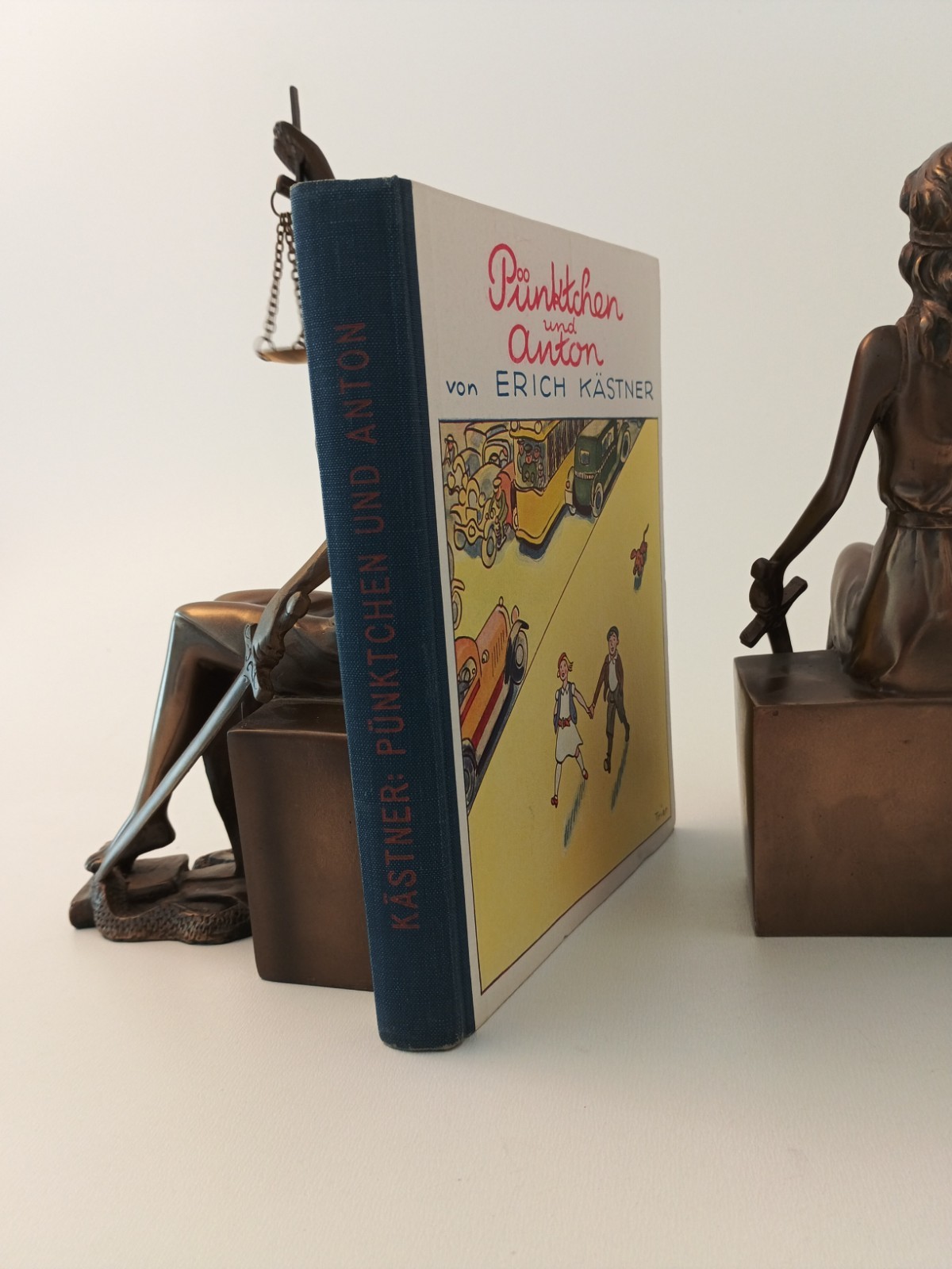 1932??Rare with dust jacket! Dots and Anton Erich Kästner TOP book *746