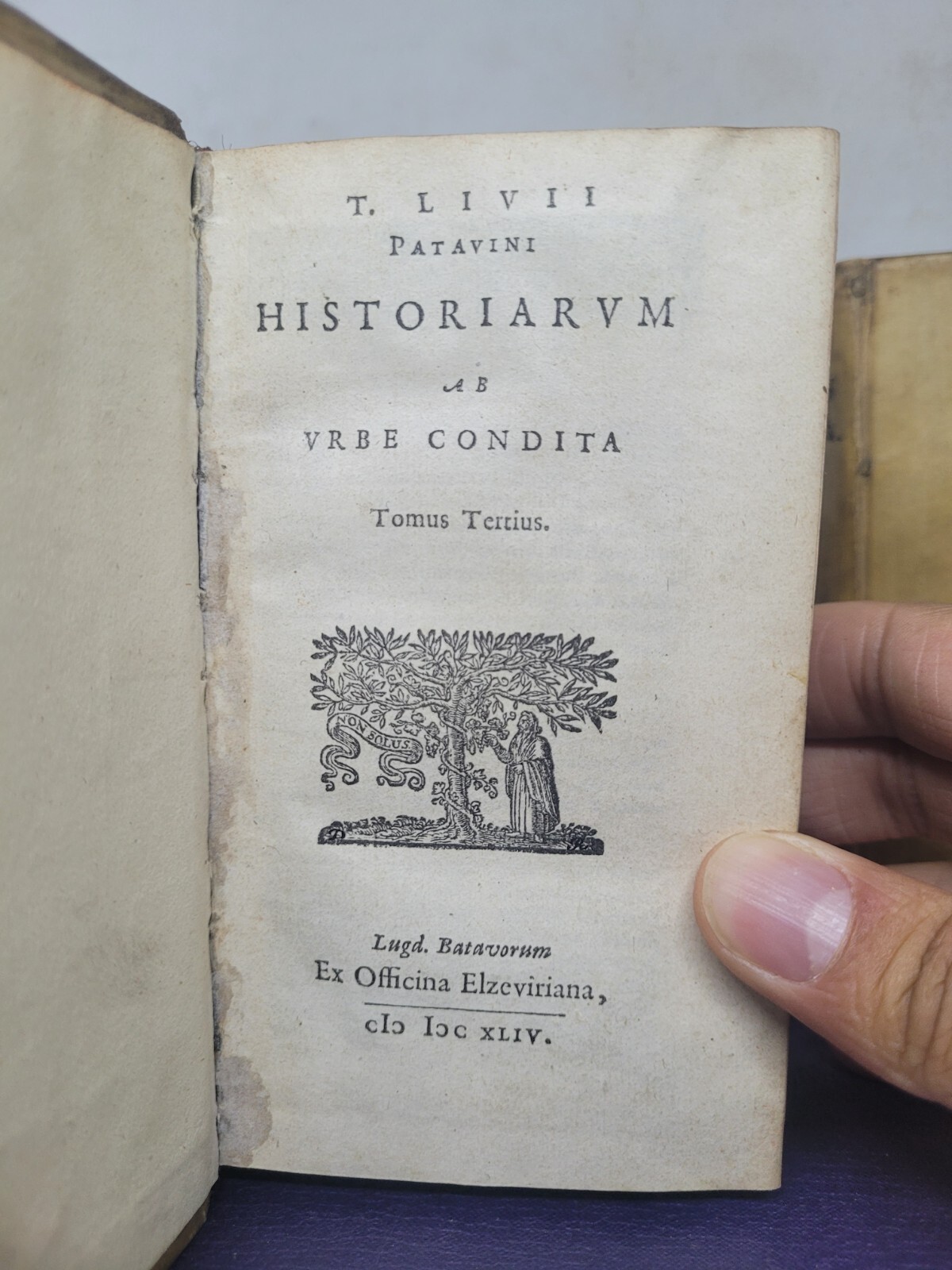 Titi Livii Historiarum Libri 1645/1644 ~ Titus‘ History of Rome ~ Four Volumes