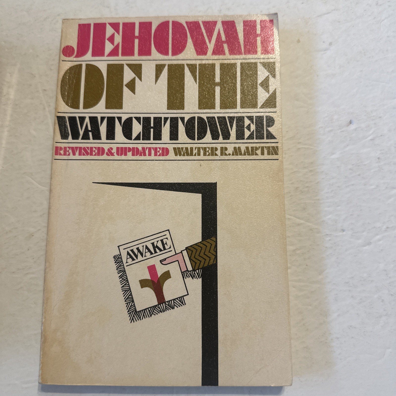 Vintage Christian Book Lot Jehovah’s Witness Yearbook 1980 + Martin & Ron Rhodes
