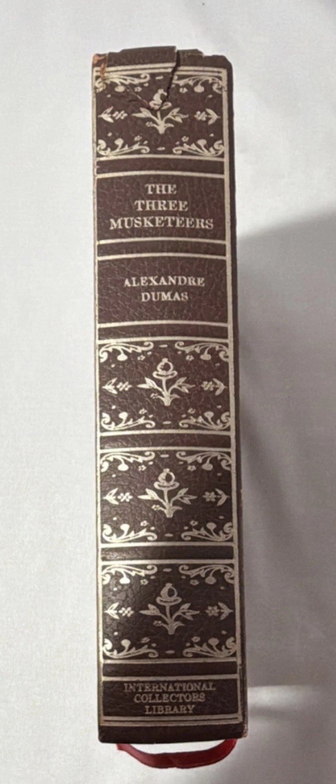 Alexandre Dumas The Three Musketeers International Collectors Library Hardcover