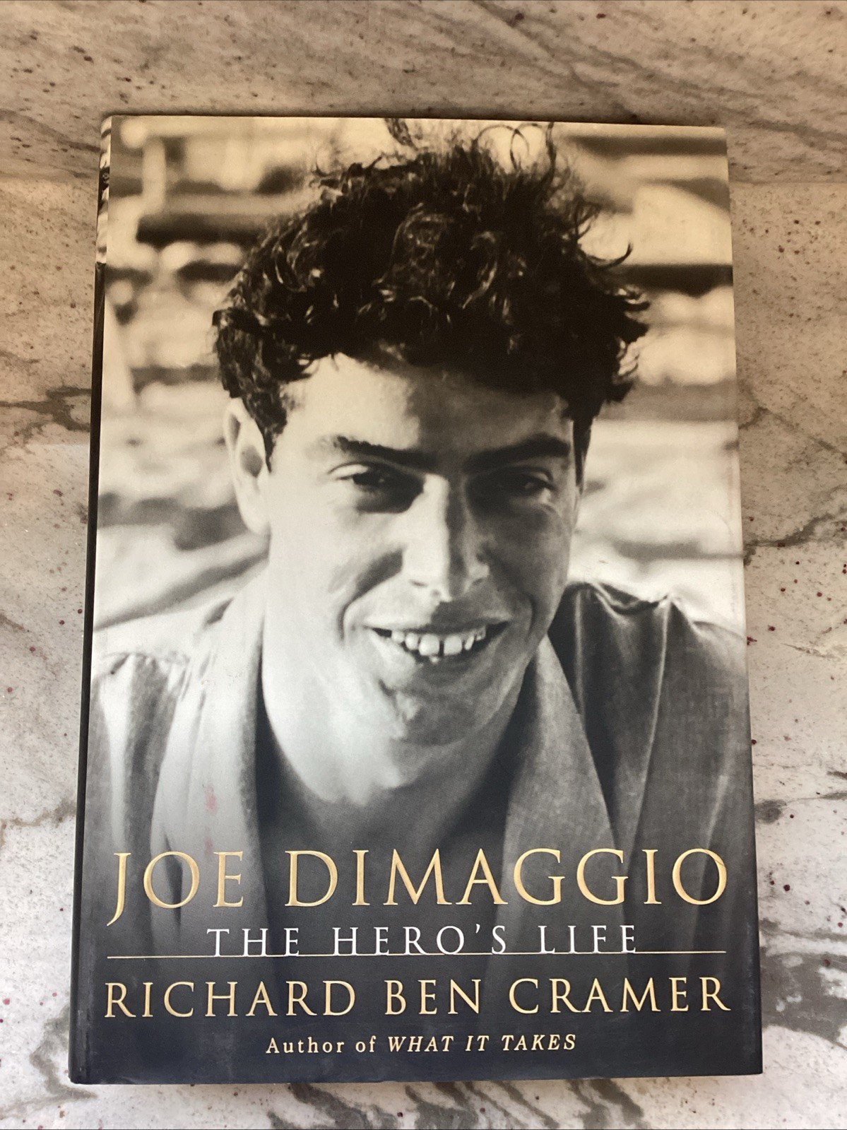 JOE DIMAGGIO: THE HERO’S LIFE BY RICHARD BEN CRAMER – 2000 – HC/DJ