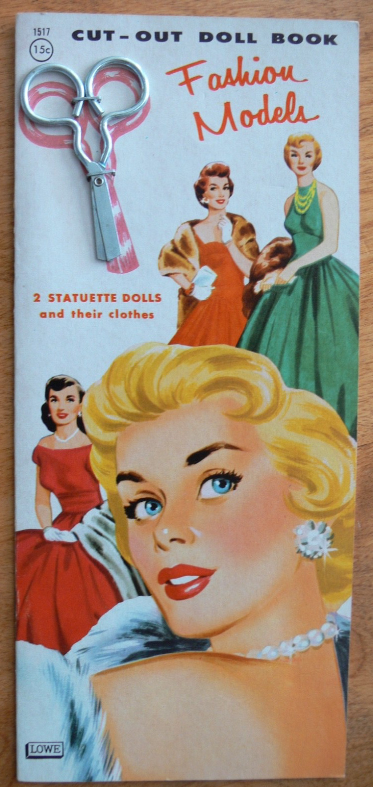 Vintage Cut-Out Doll Book ~ FASHION MODELS (3 Statuette Dolls w/ their clothes)