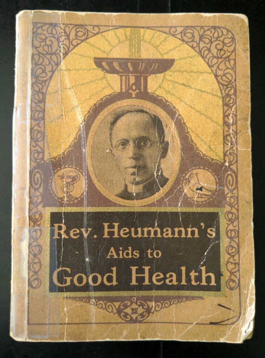 Antique Rev Heumann’s Aids to Good Health 1926, Medicine Catalog