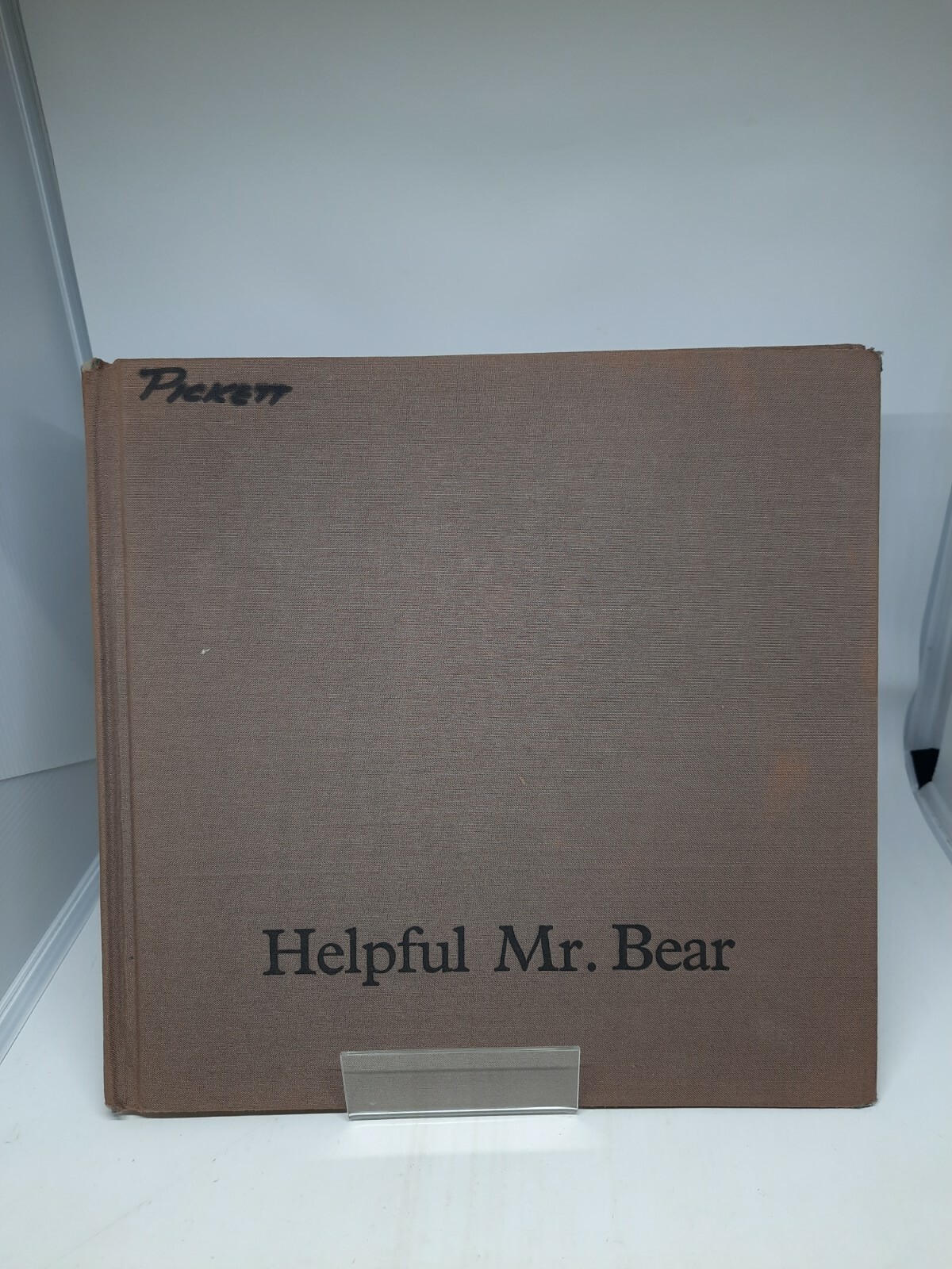 Helpful Mr. Bear by Chizuko Kuratomi-Parents Magazine Press Sept 1966(1st Ed)