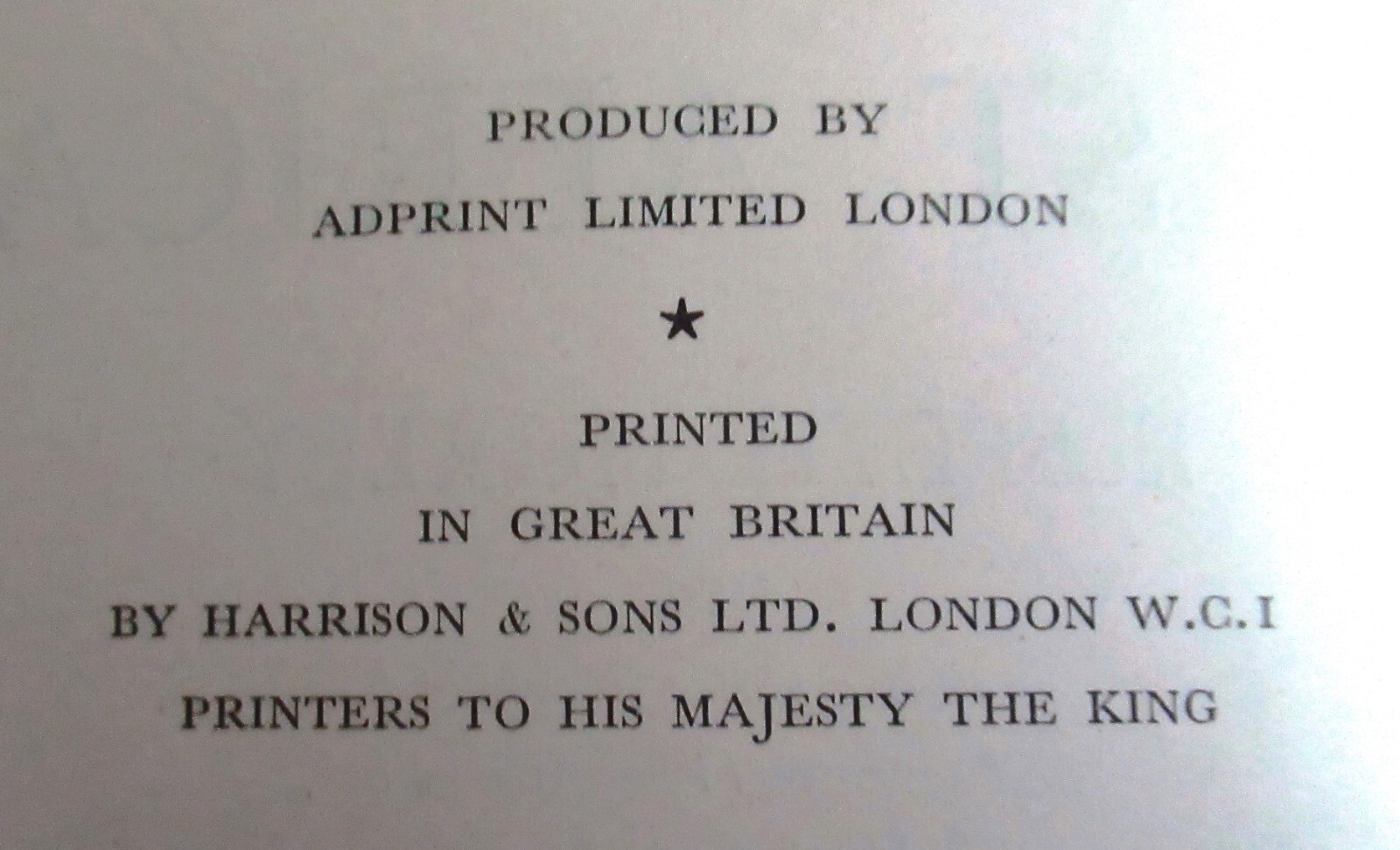 EAST AFRICA Elspeth Huxley, Hastings House, GB, No date, Circa 1940 ILLUSTRATED