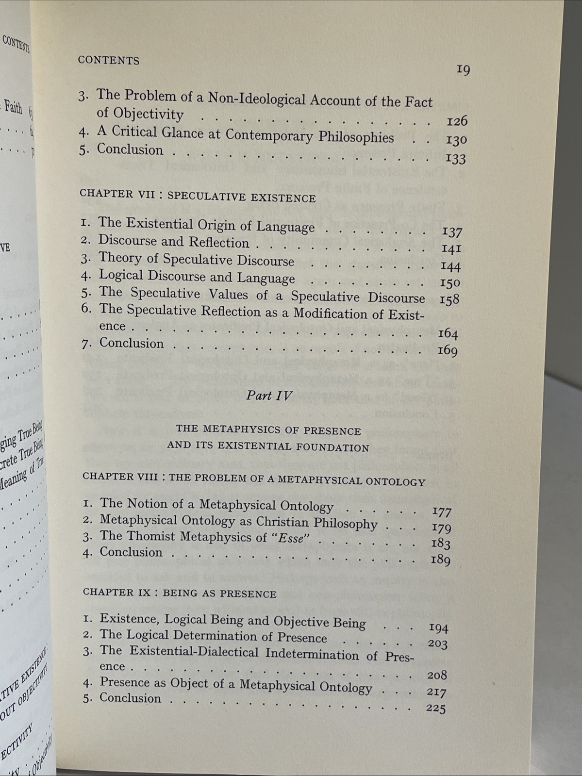 Richard Hinners: Ideology & Analysis: A Rehabilitation of Metaphysical Ontology