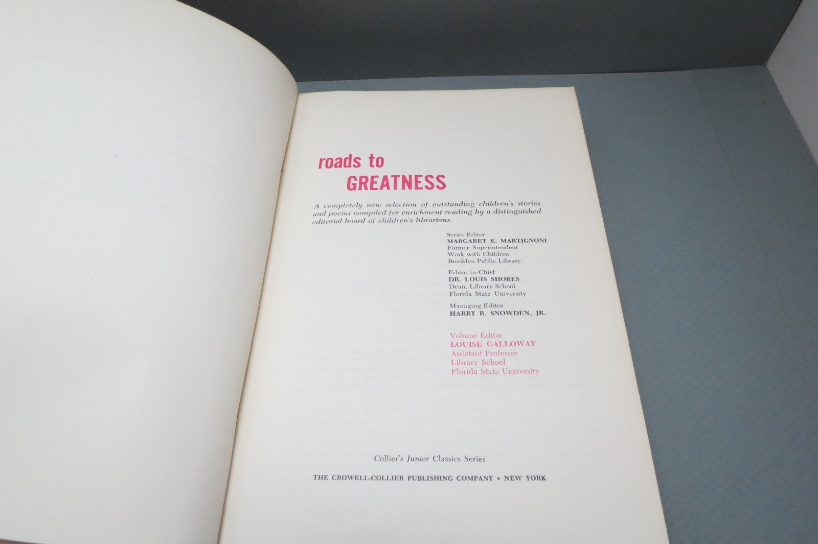 The Young Folks Shelf of Books VOL 8 1963 Roads to Greatness Non Fiction Stories