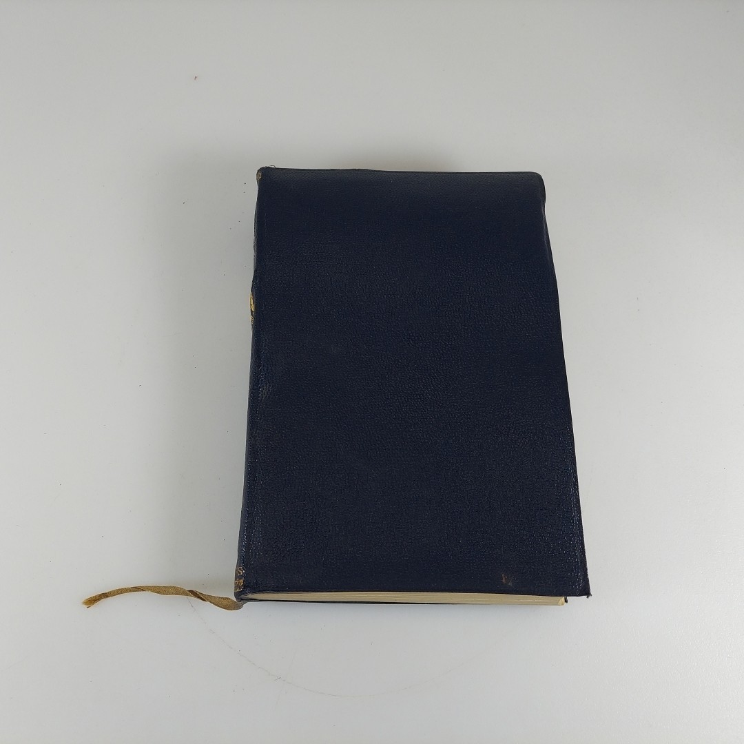 Plays Oscar Wilde Collin’s Clear Type Press Illustrated Blue Leather