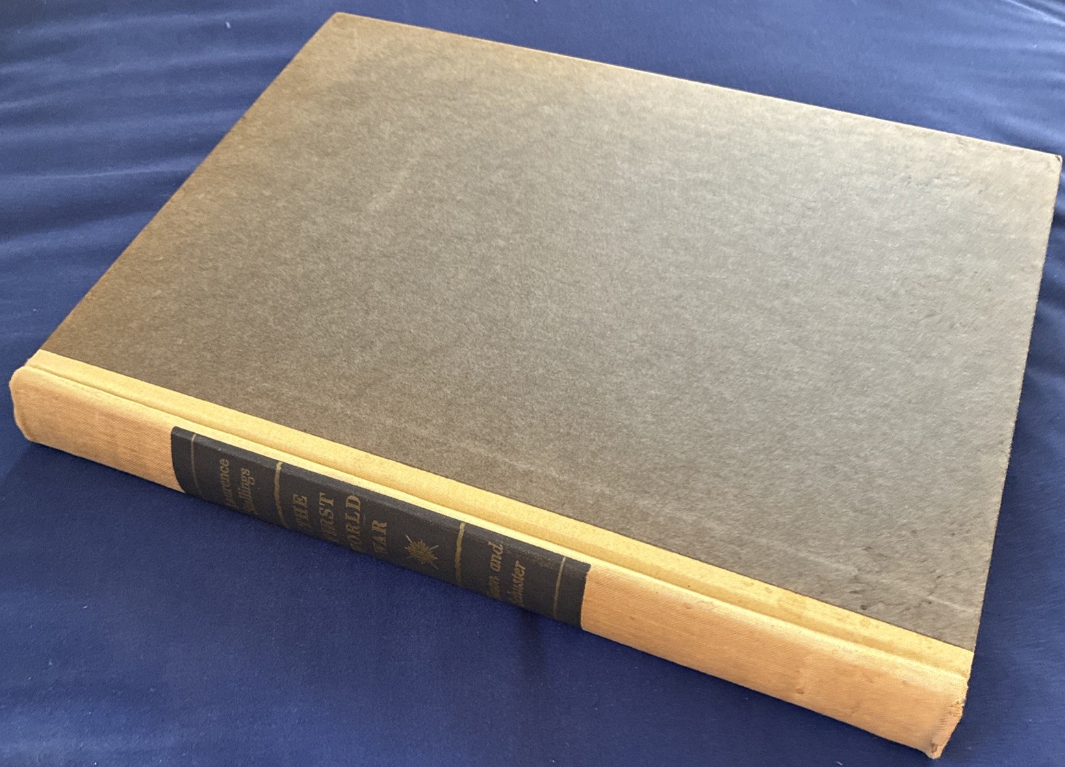 1933 First Edition The First World War Photographic History Stallings Antique OG