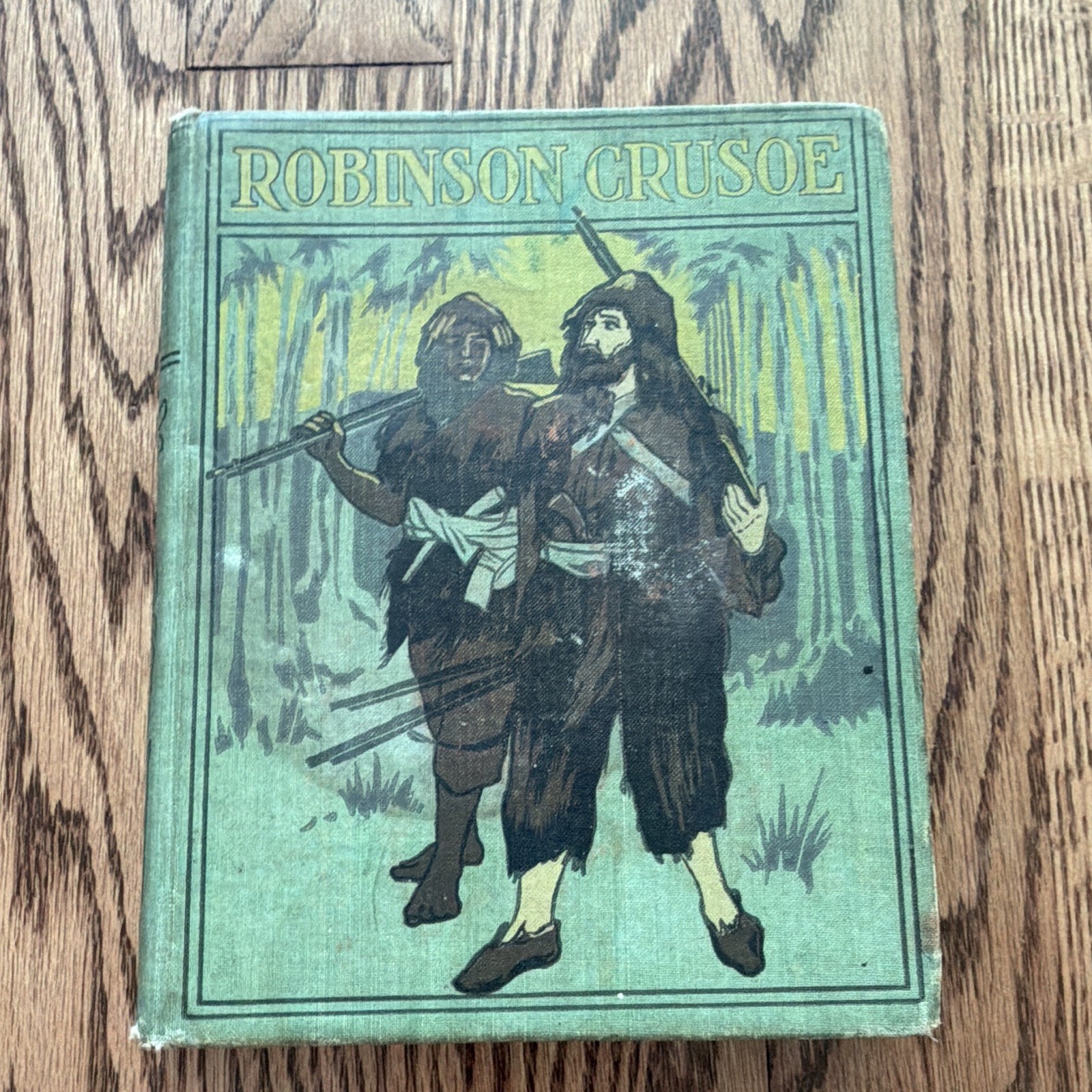 Daniel Defoe Robinson Crusoe Illustrated Hardcover Adventure (Has some marks)