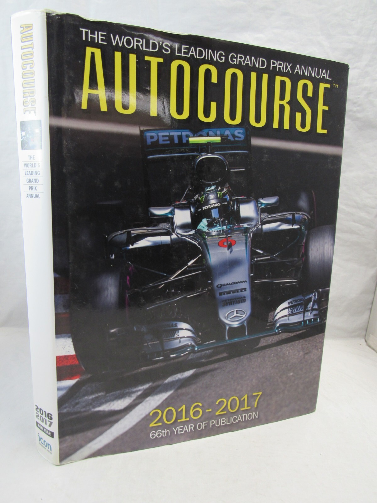 AUTOCOURSE 2016-2017 GRAND PRIX ANNUAL SPORTS CAR RACING