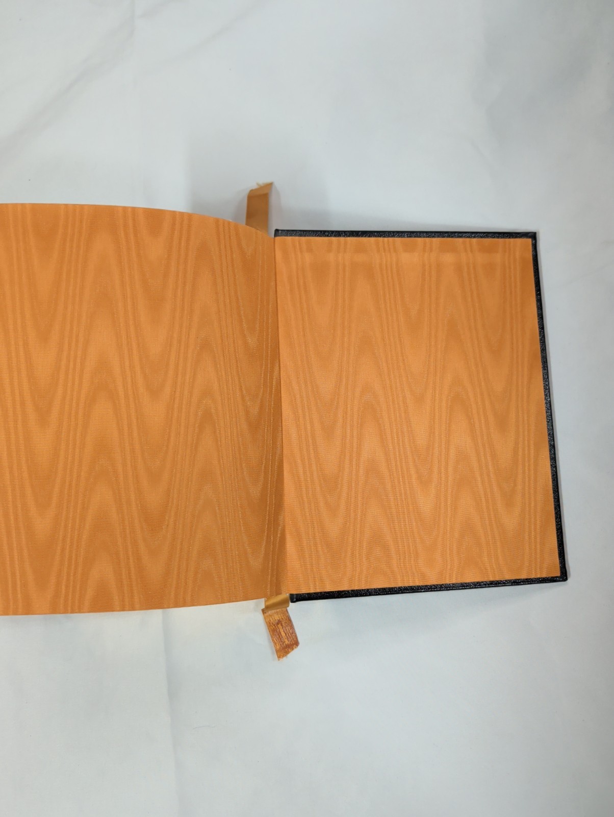 New York Public Library Desk Reference – Easton Press Leather Collectors Ed GJ