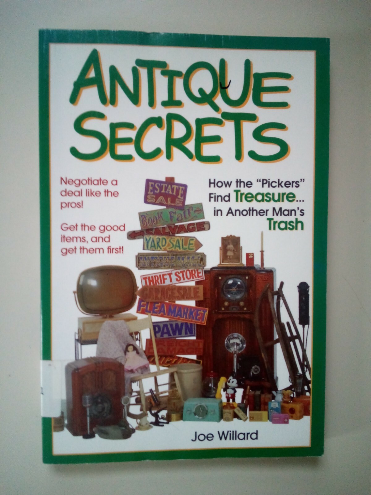 Antique Secrets Willard, Joe Paperback Used – Good