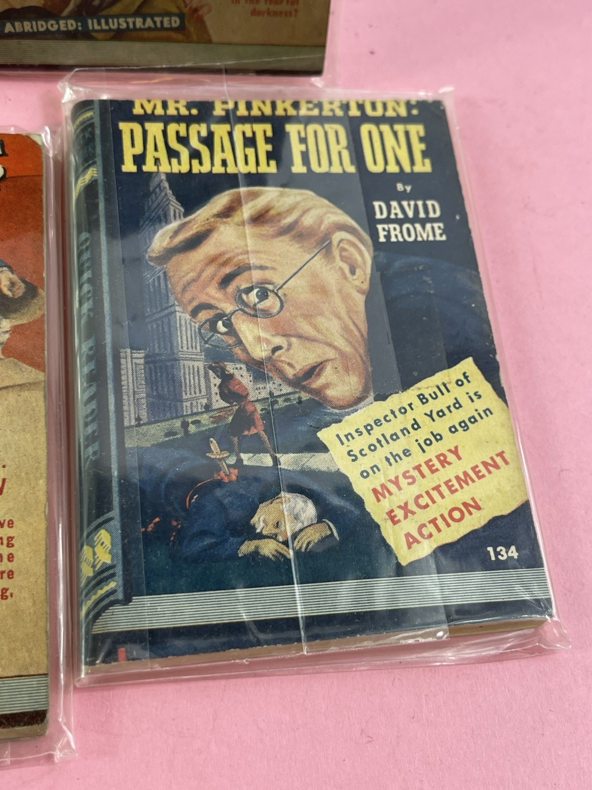 8 Book Lot „Quick Reader“ mini-books 1940’s Very Good Condition