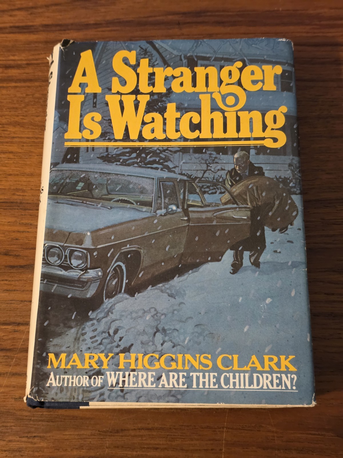 „A Stranger is Watching“ Mary Higgins Clark, HC 1977
